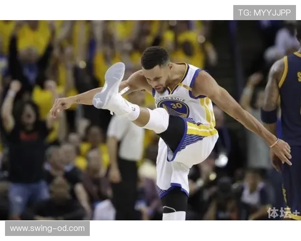 勒布朗挡拆拉开空间提升进攻效率领先年轻核心