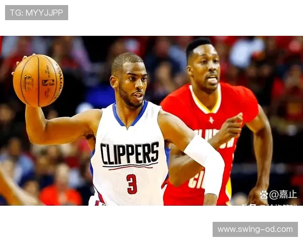 克里斯·保罗利用挡拆提高组织效率，助力球队关键回合掌控节奏